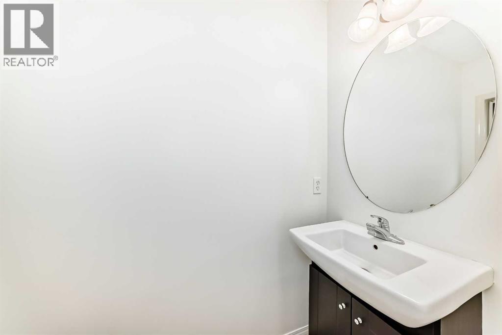 112 Sagewood Grove Sw, Airdrie, Alberta  T4B 3B2 - Photo 6 - A2257467