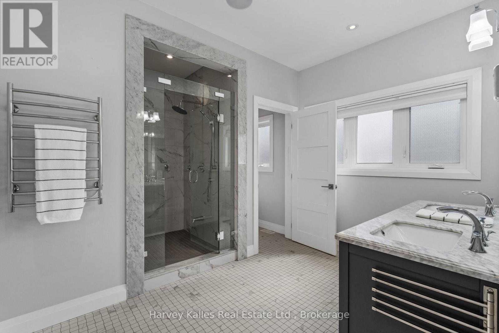 36 Homestead Lane, Huntsville (Chaffey), Ontario  P1H 2N8 - Photo 21 - X12562212