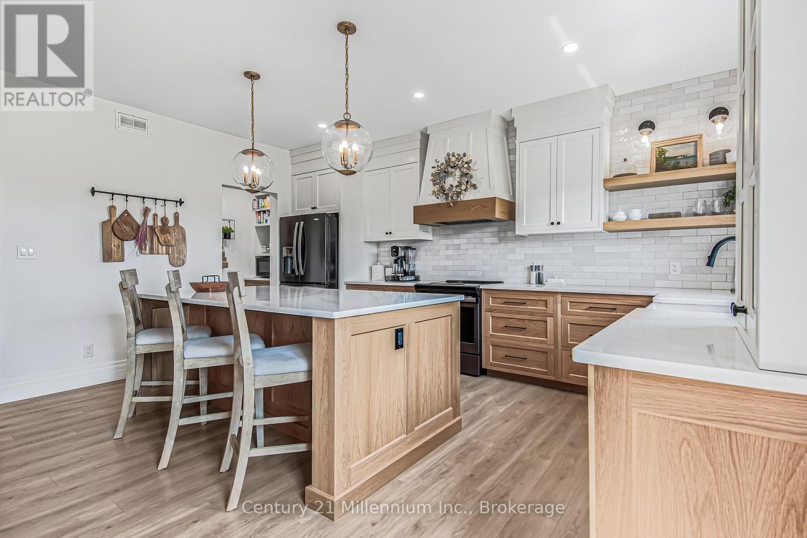 33 Nickason Drive, Arran-Elderslie, Ontario  N0H 1A0 - Photo 15 - X12562292