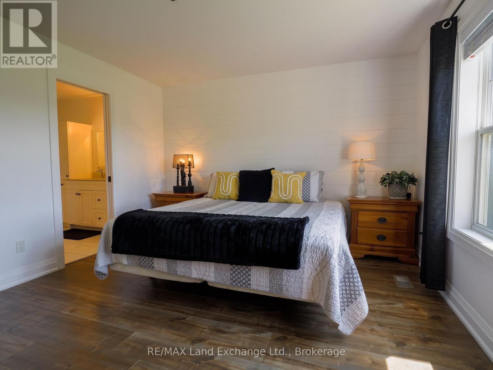 1 - 2 Fairway Lane, Saugeen Shores, Ontario  N0H 2C3 - Photo 18 - X12562344