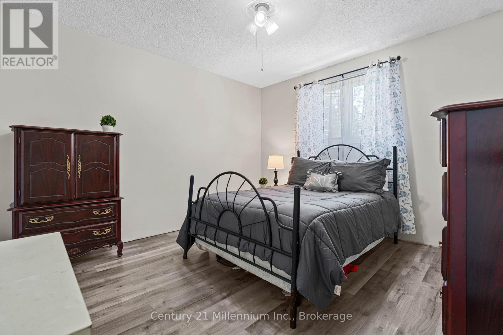 1980 6th Avenue E, Owen Sound, Ontario  N4K 2W5 - Photo 29 - X12562396