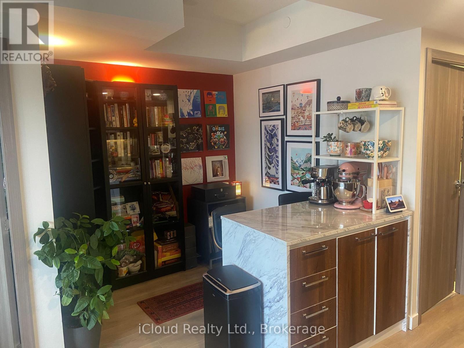 2502 - 38 Widmer Street, Toronto, Ontario  M5V 0P7 - Photo 11 - C12562170