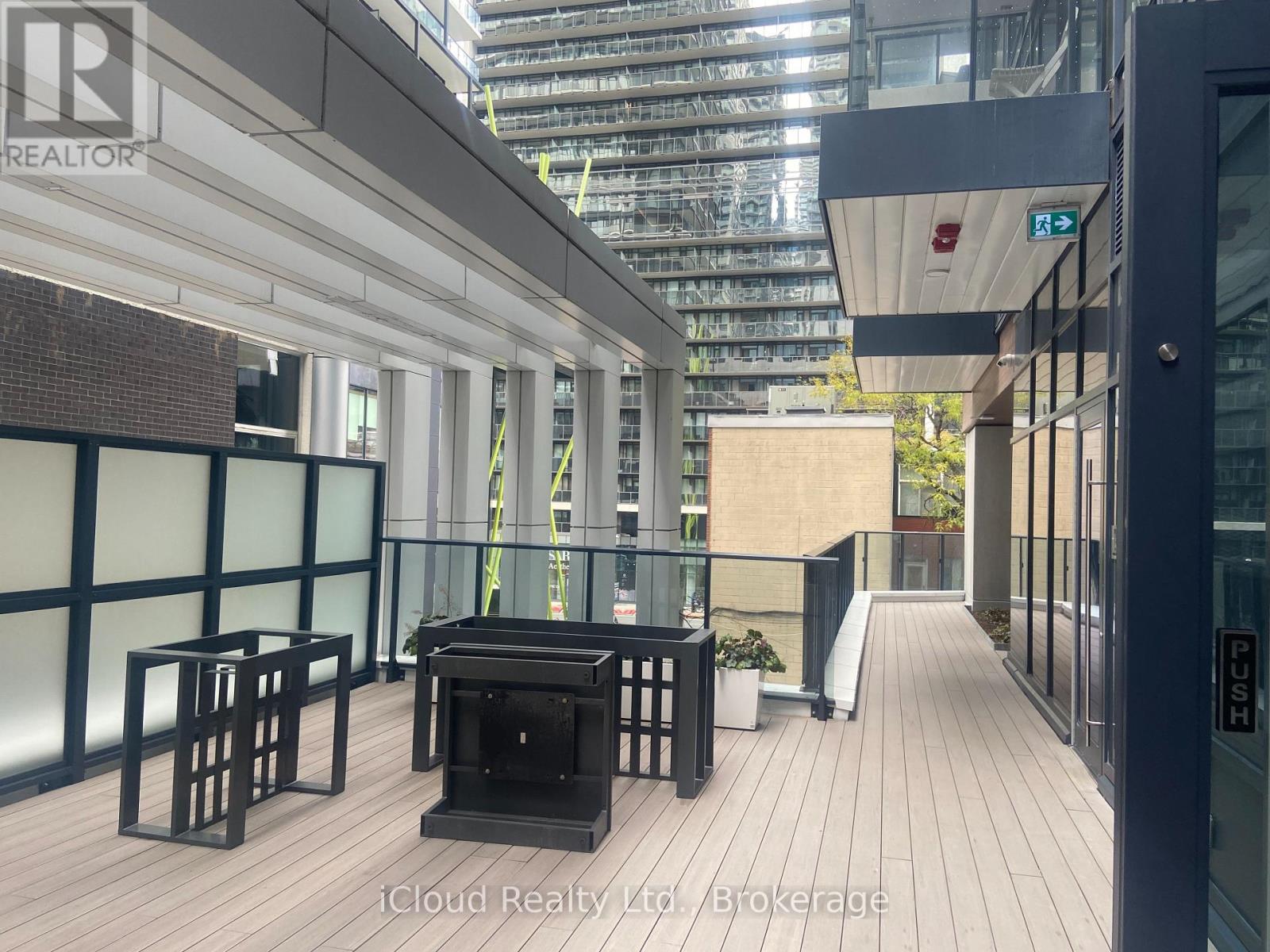 2502 - 38 Widmer Street, Toronto, Ontario  M5V 0P7 - Photo 22 - C12562170