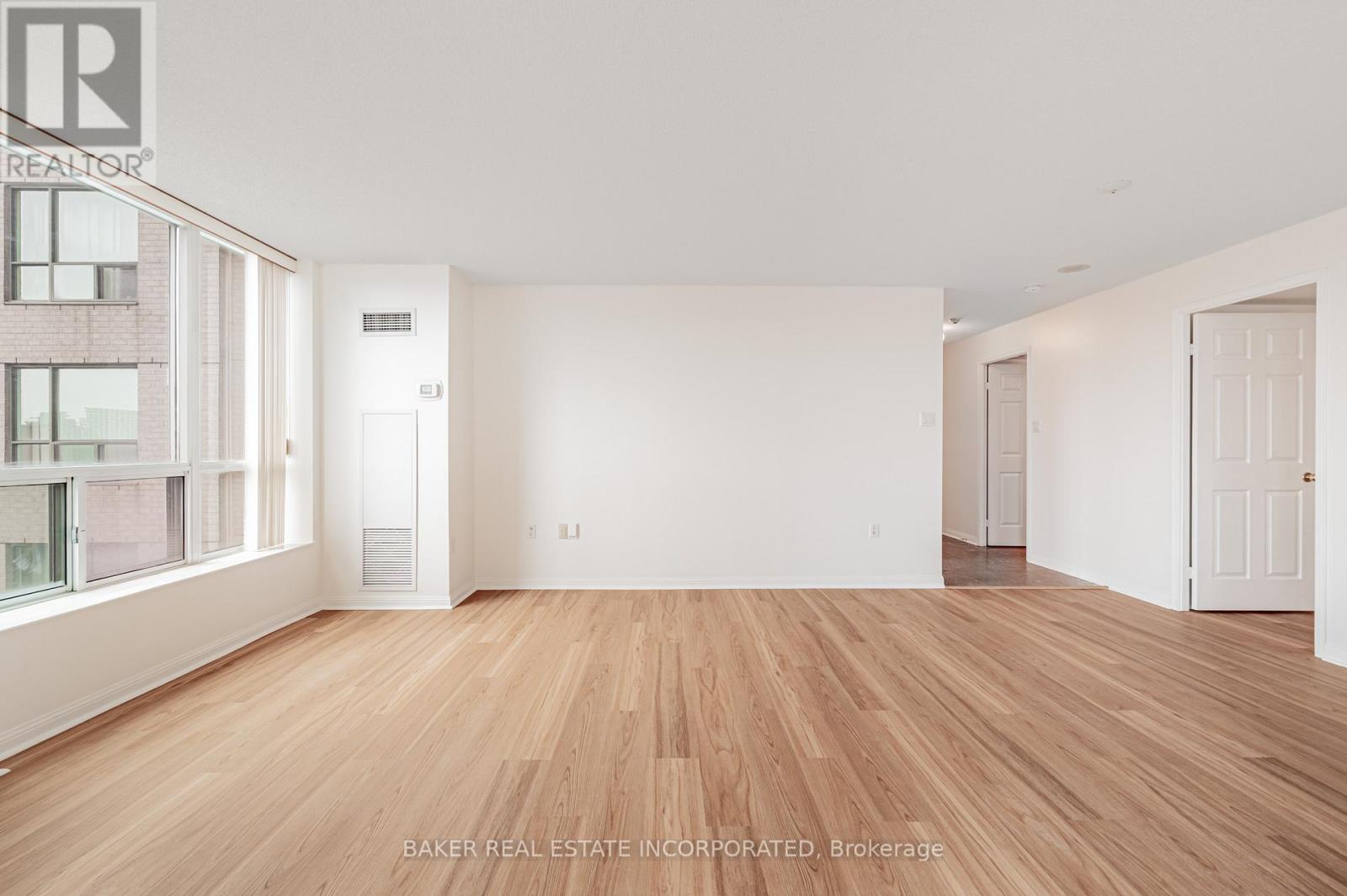 806 - 109 Front Street E, Toronto, Ontario  M5A 4P7 - Photo 10 - C12562194