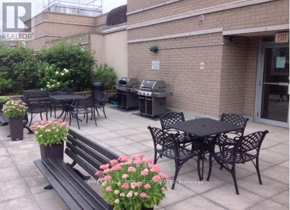 806 - 109 Front Street E, Toronto, Ontario  M5A 4P7 - Photo 4 - C12562194