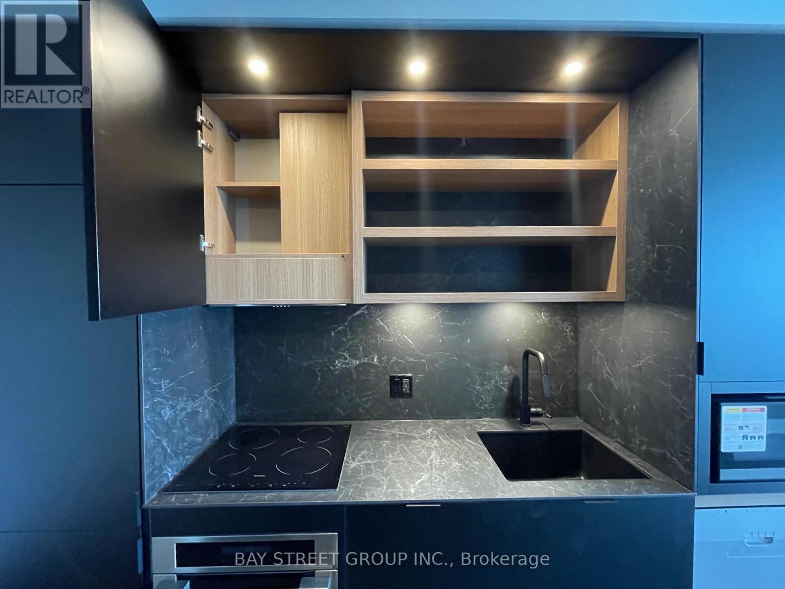 4712 - 55 Charles Street E, Toronto, Ontario  M4Y 1S9 - Photo 6 - C12562260