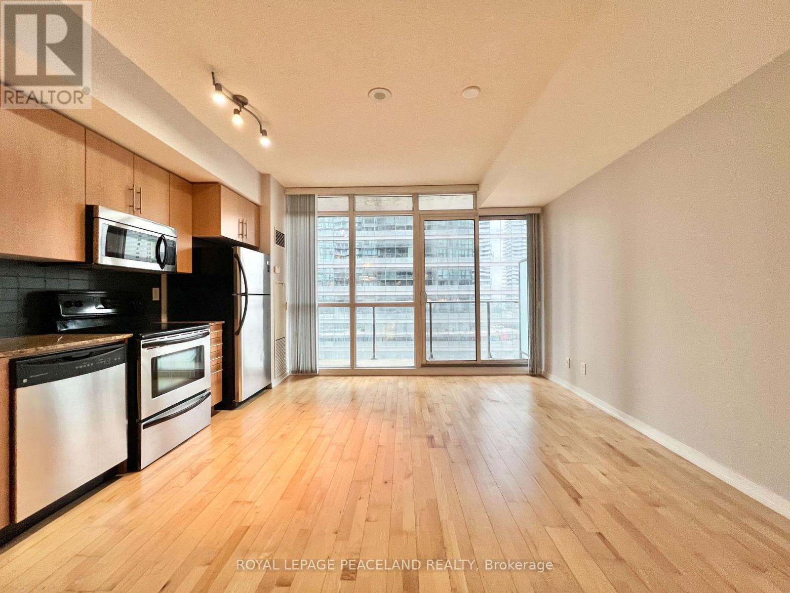 1206 - 65 BREMNER BOULEVARD, Toronto, Ontario