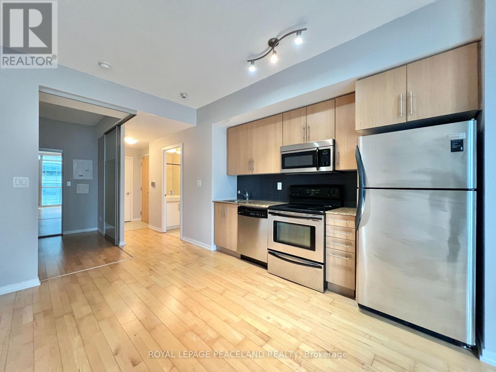 1206 - 65 Bremner Boulevard, Toronto, Ontario  M5J 0A7 - Photo 12 - C12562290