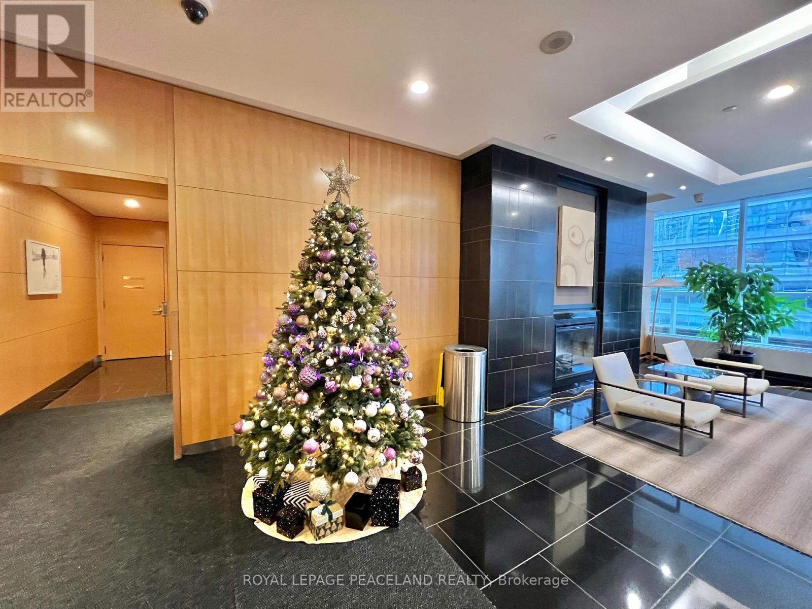 1206 - 65 Bremner Boulevard, Toronto, Ontario  M5J 0A7 - Photo 17 - C12562290