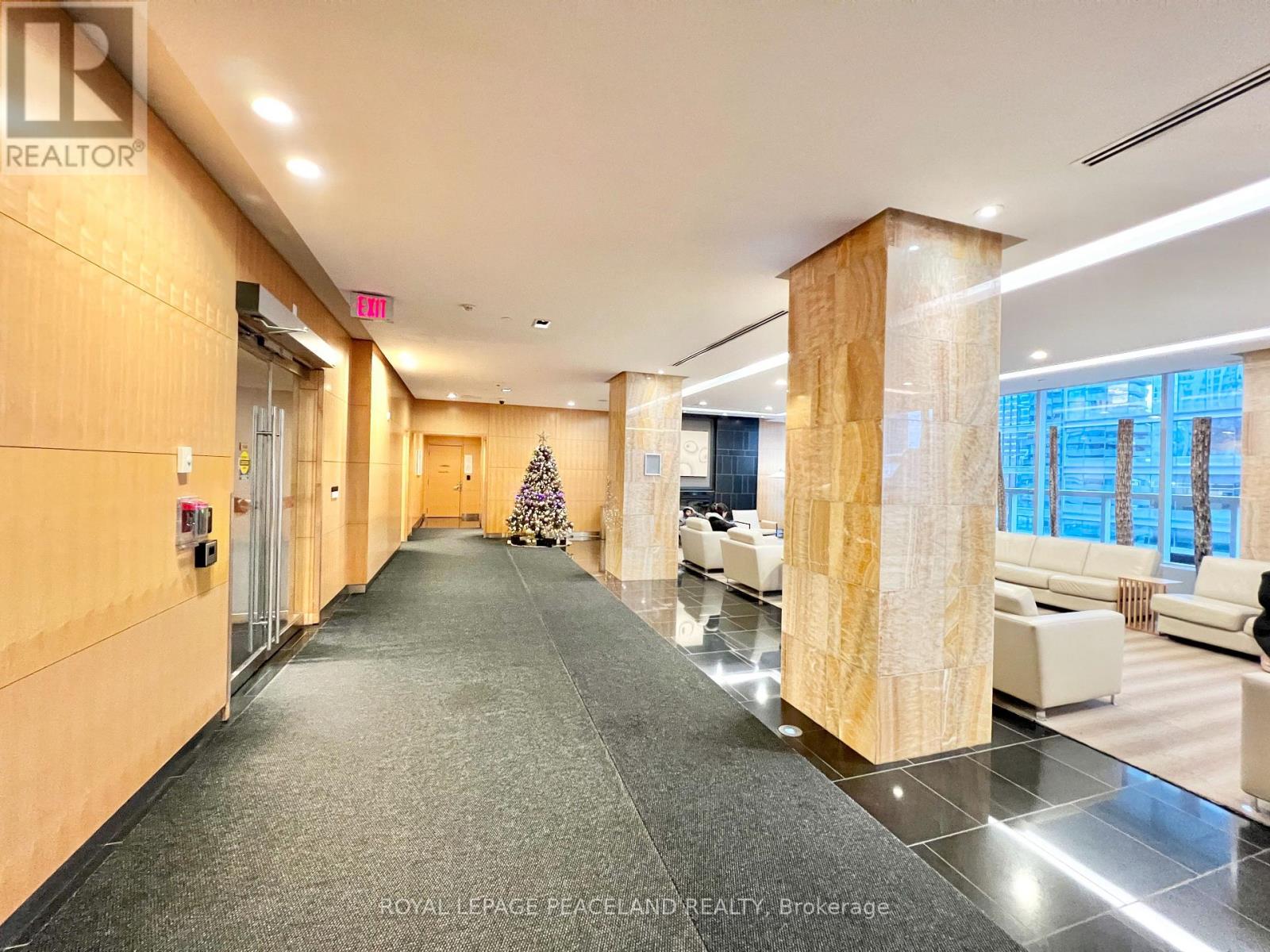 1206 - 65 Bremner Boulevard, Toronto, Ontario  M5J 0A7 - Photo 5 - C12562290