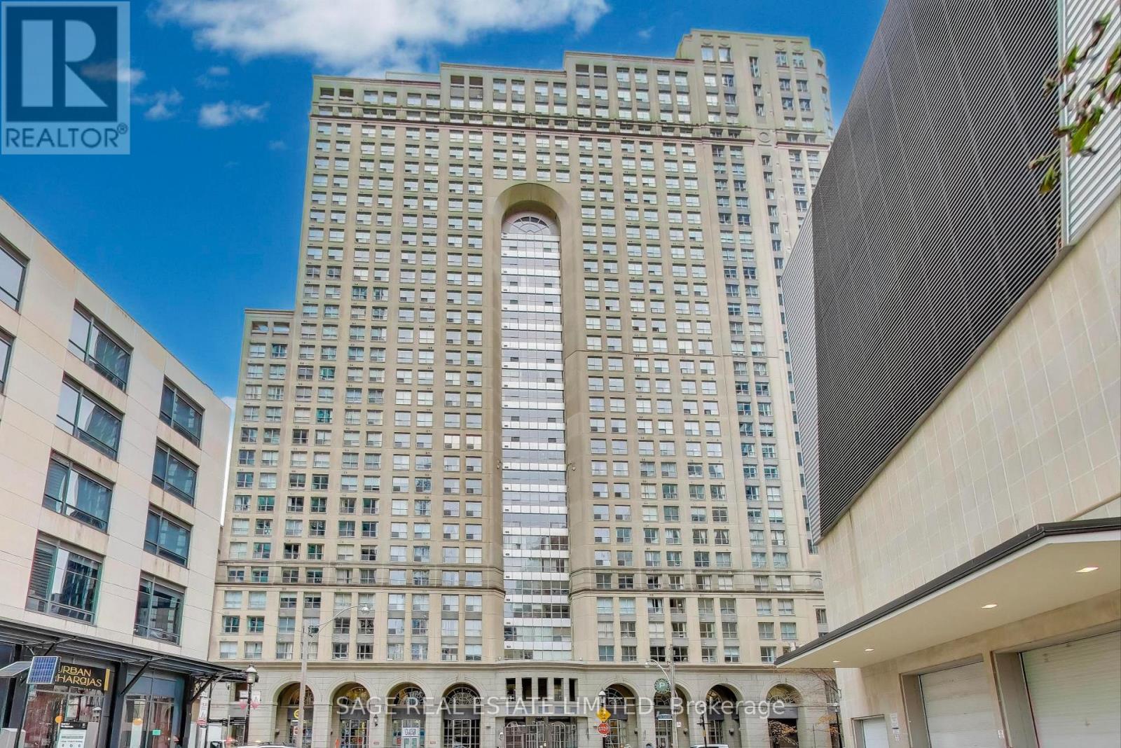 1605 - 25 The Esplanade, Toronto, Ontario  M5E 1W5 - Photo 45 - C12562394