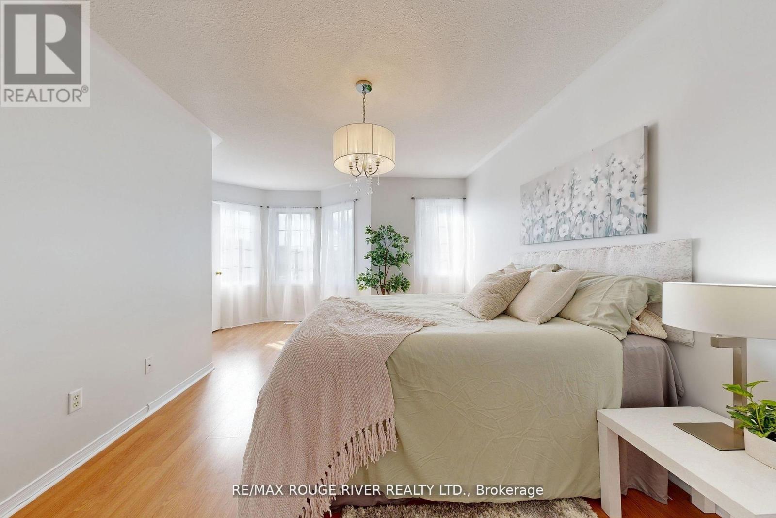 24 Jays Drive, Whitby, Ontario  L1R 2P6 - Photo 16 - E12562188