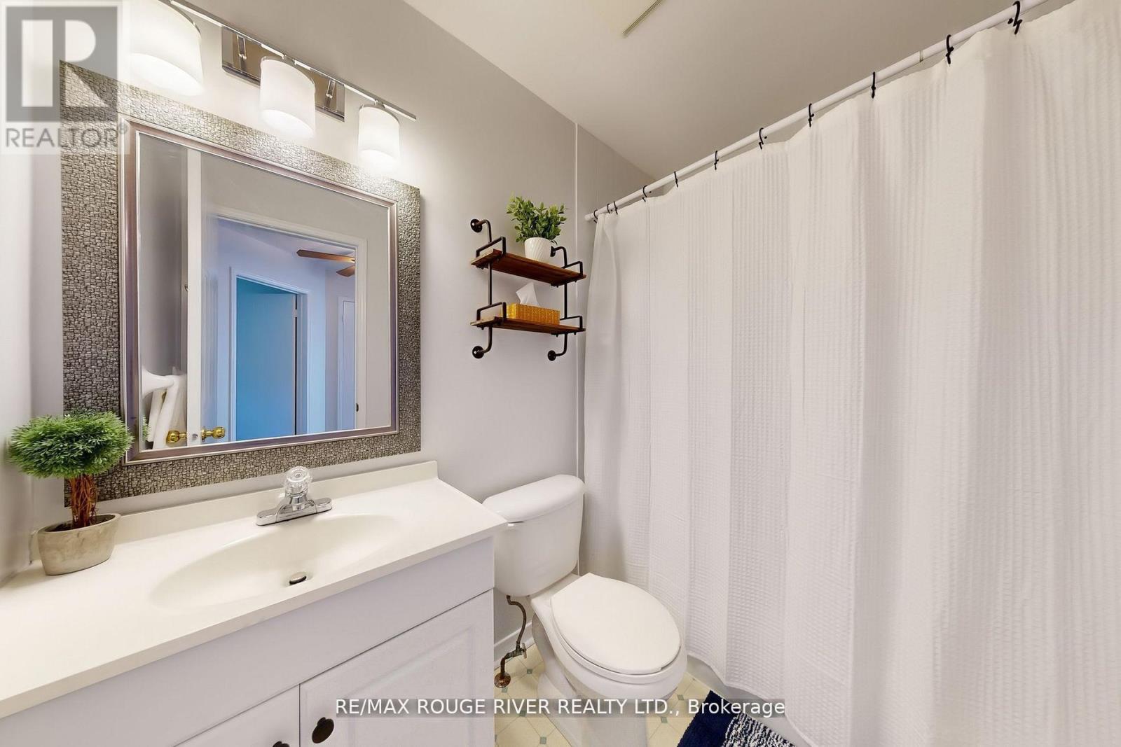 24 Jays Drive, Whitby, Ontario  L1R 2P6 - Photo 21 - E12562188