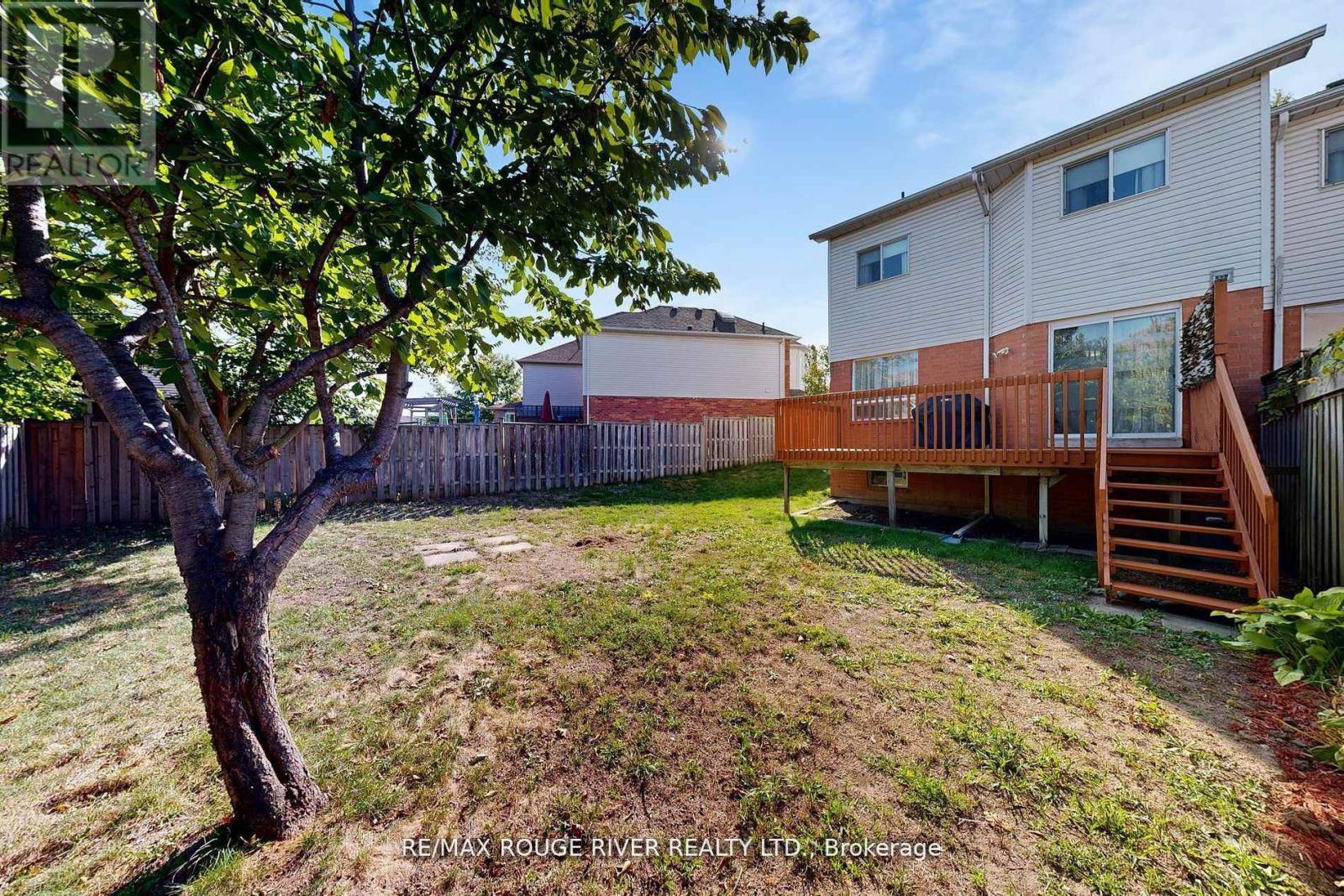 24 Jays Drive, Whitby, Ontario  L1R 2P6 - Photo 35 - E12562188