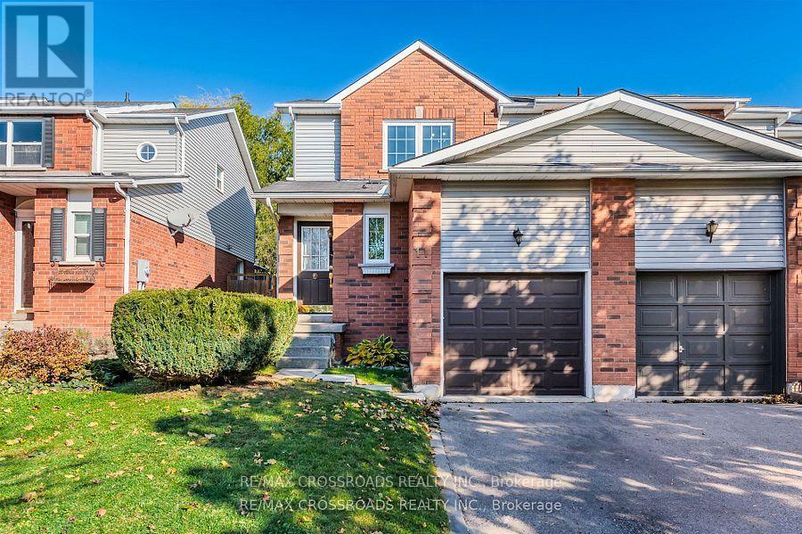 11 MOULTON COURT, Clarington, Ontario