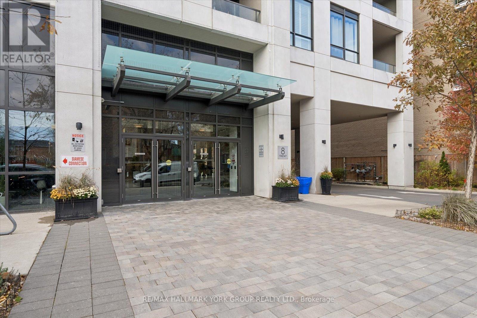 805 - 8 TRENT AVENUE, Toronto, Ontario