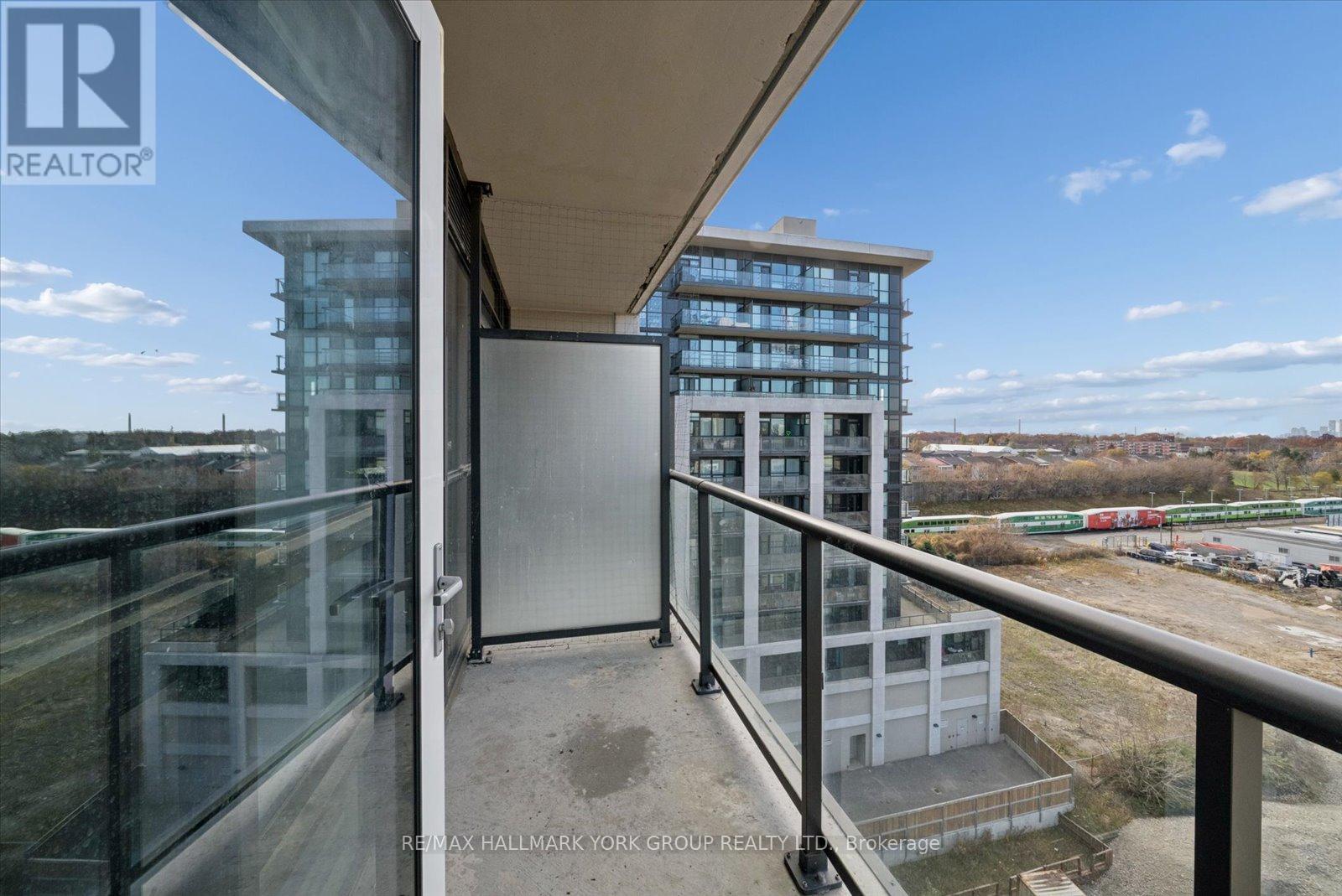 805 - 8 Trent Avenue, Toronto, Ontario  M4C 0A6 - Photo 7 - E12562232