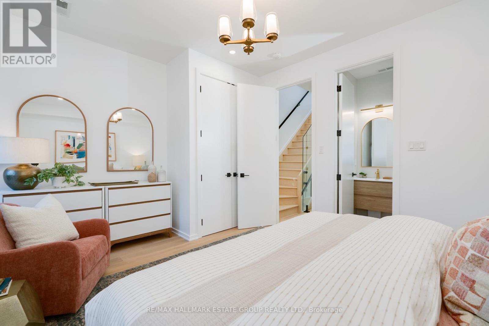 39 Lewis Street, Toronto, Ontario  M4M 2H2 - Photo 17 - E12562324