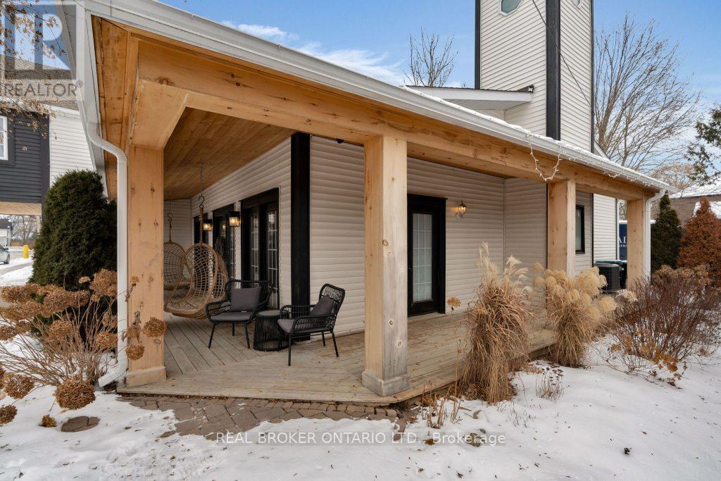 1 Dufferin Street, Innisfil, Ontario  L0L 1L0 - Photo 8 - N12470741