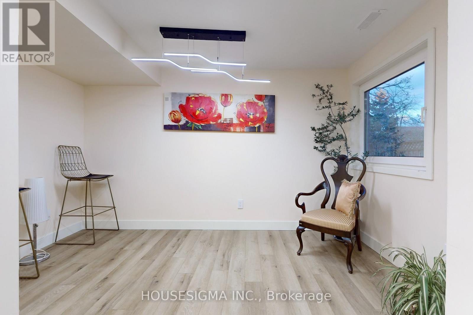 4 Mendys Forest, Aurora, Ontario  L4G 5A3 - Photo 39 - N12557704