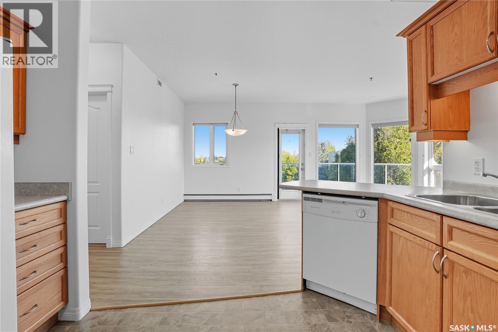 314 110 Armistice Way, Saskatoon, Saskatchewan  S7J 5L8 - Photo 8 - SK024410