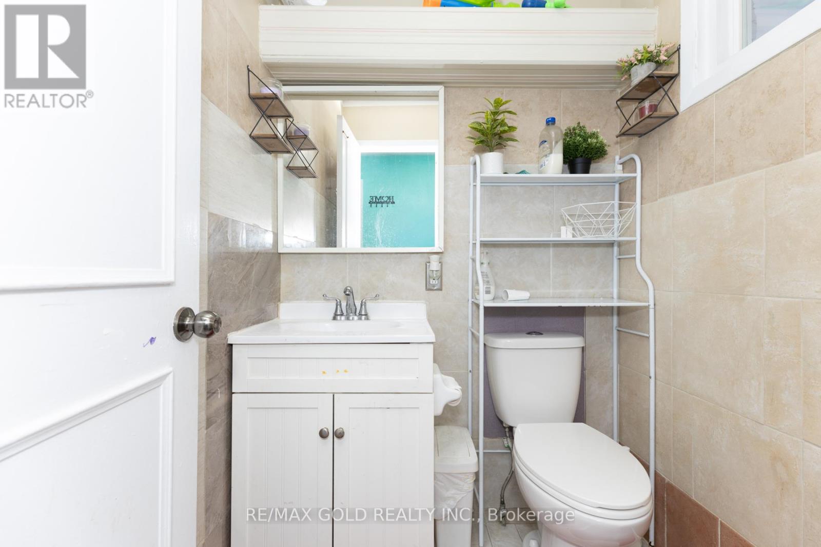 7610 Anaka Drive, Mississauga, Ontario  L4T 3H7 - Photo 16 - W12549212