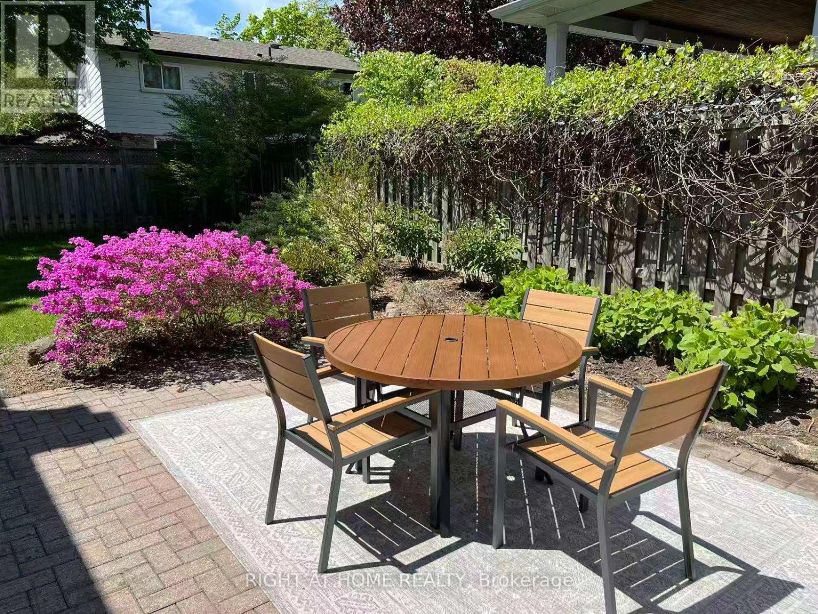 2359 Canso Road, Oakville, Ontario  L6J 5P2 - Photo 19 - W12556132