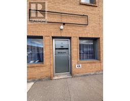 11 - 167 APPLEWOOD CRESCENT, Vaughan, Ontario