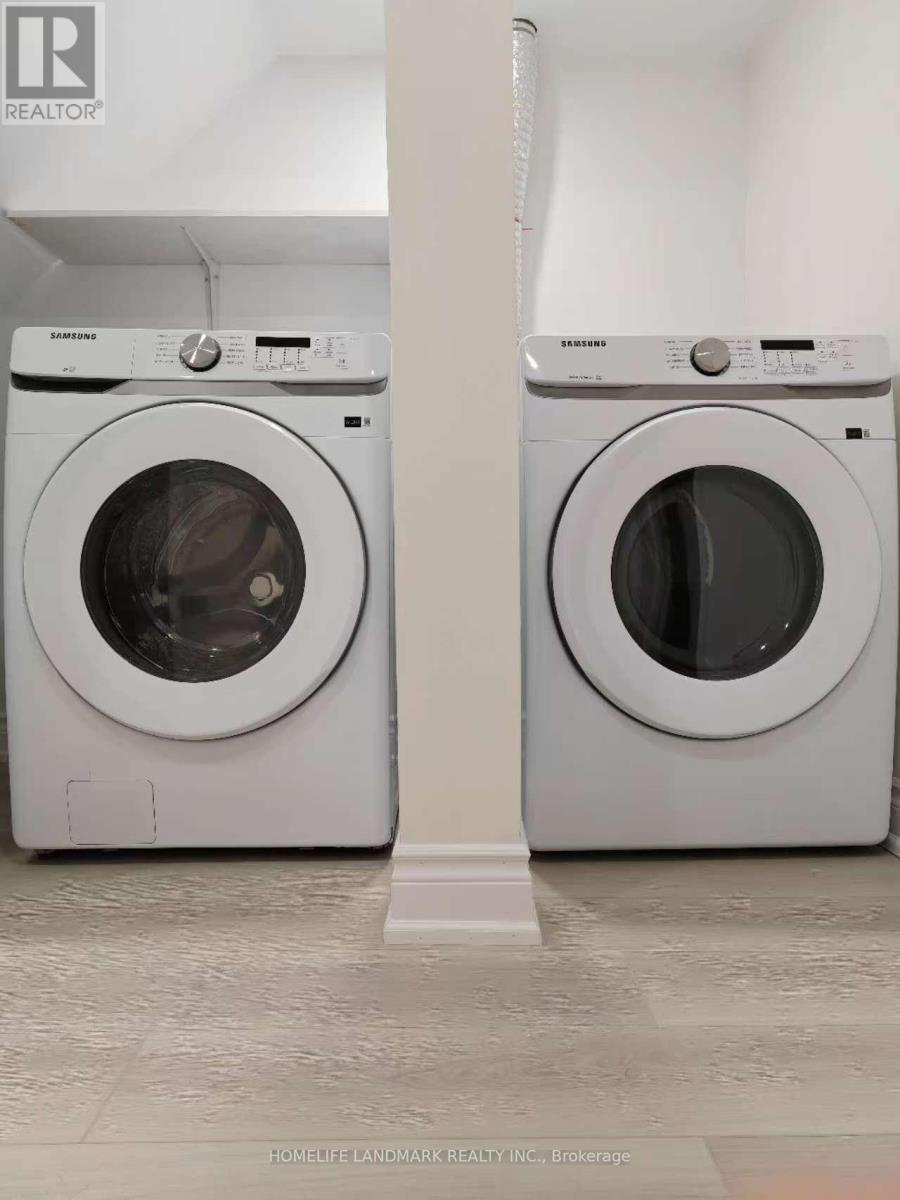 252 Borealis Avenue, Aurora, Ontario  L4G 7V9 - Photo 6 - N12562184