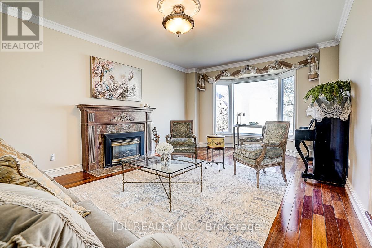 85 Marsh Harbour Court, Aurora, Ontario  L4G 5Y8 - Photo 12 - N12562216