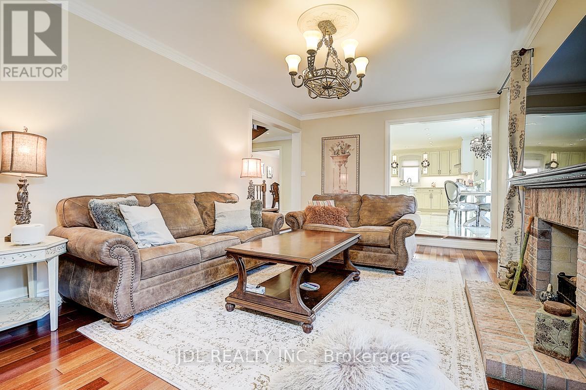 85 Marsh Harbour Court, Aurora, Ontario  L4G 5Y8 - Photo 28 - N12562216