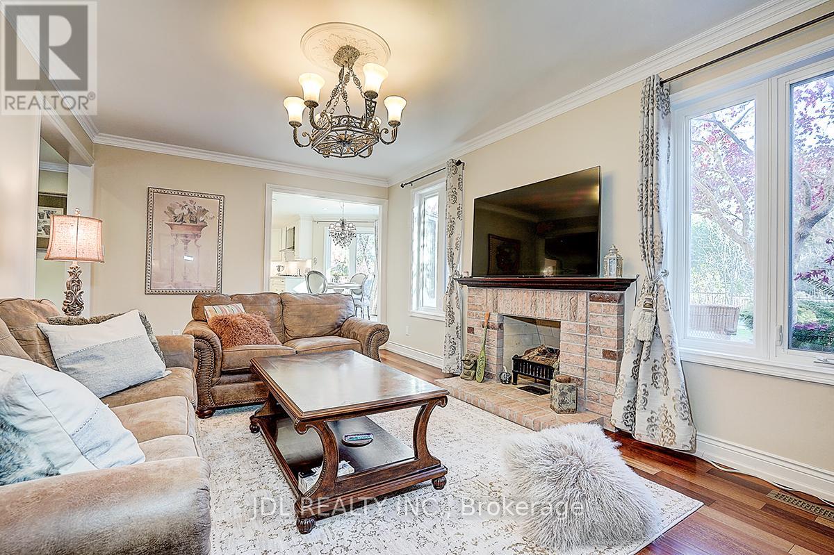 85 Marsh Harbour Court, Aurora, Ontario  L4G 5Y8 - Photo 29 - N12562216