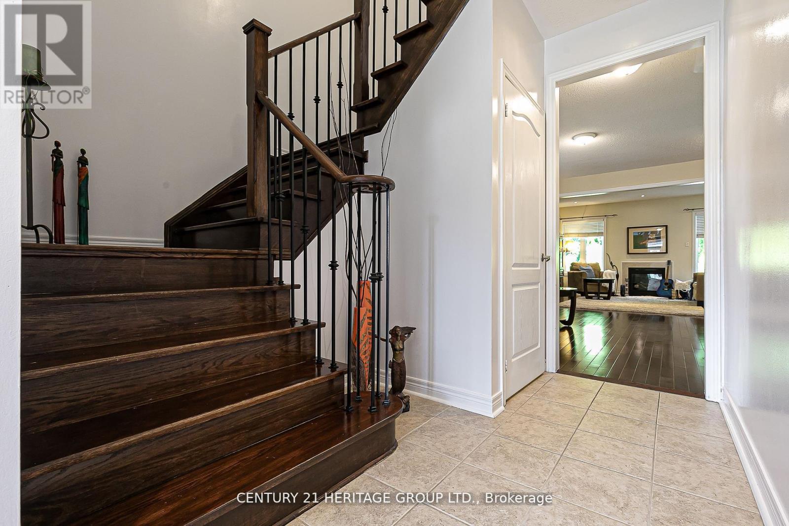 44 Madison Avenue, Richmond Hill, Ontario  L4E 2Z6 - Photo 23 - N12562306