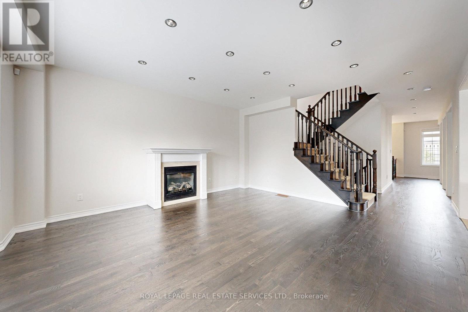 107 Rumsey Road, Vaughan, Ontario  L6A 4L8 - Photo 10 - N12562346