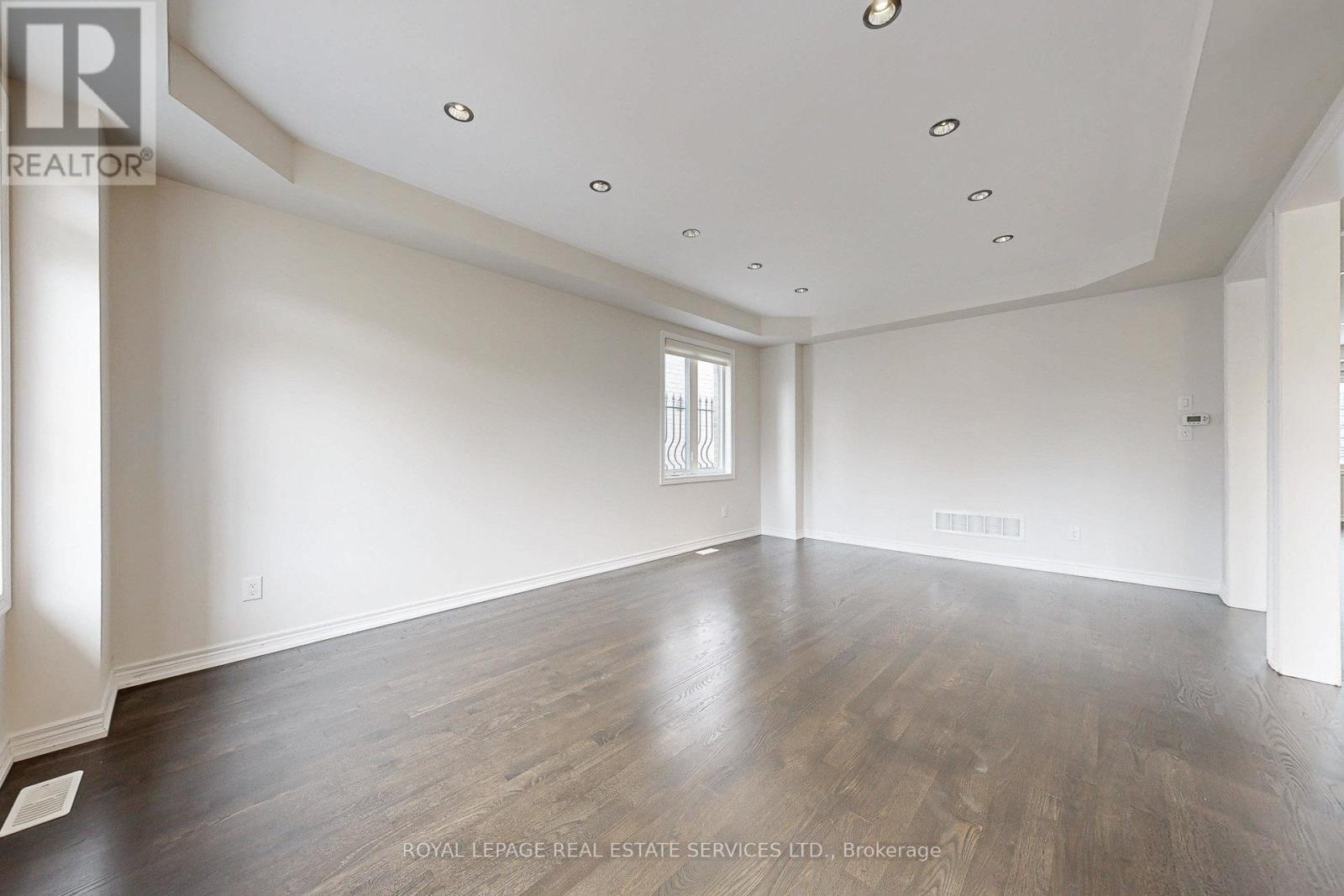 107 Rumsey Road, Vaughan, Ontario  L6A 4L8 - Photo 7 - N12562346