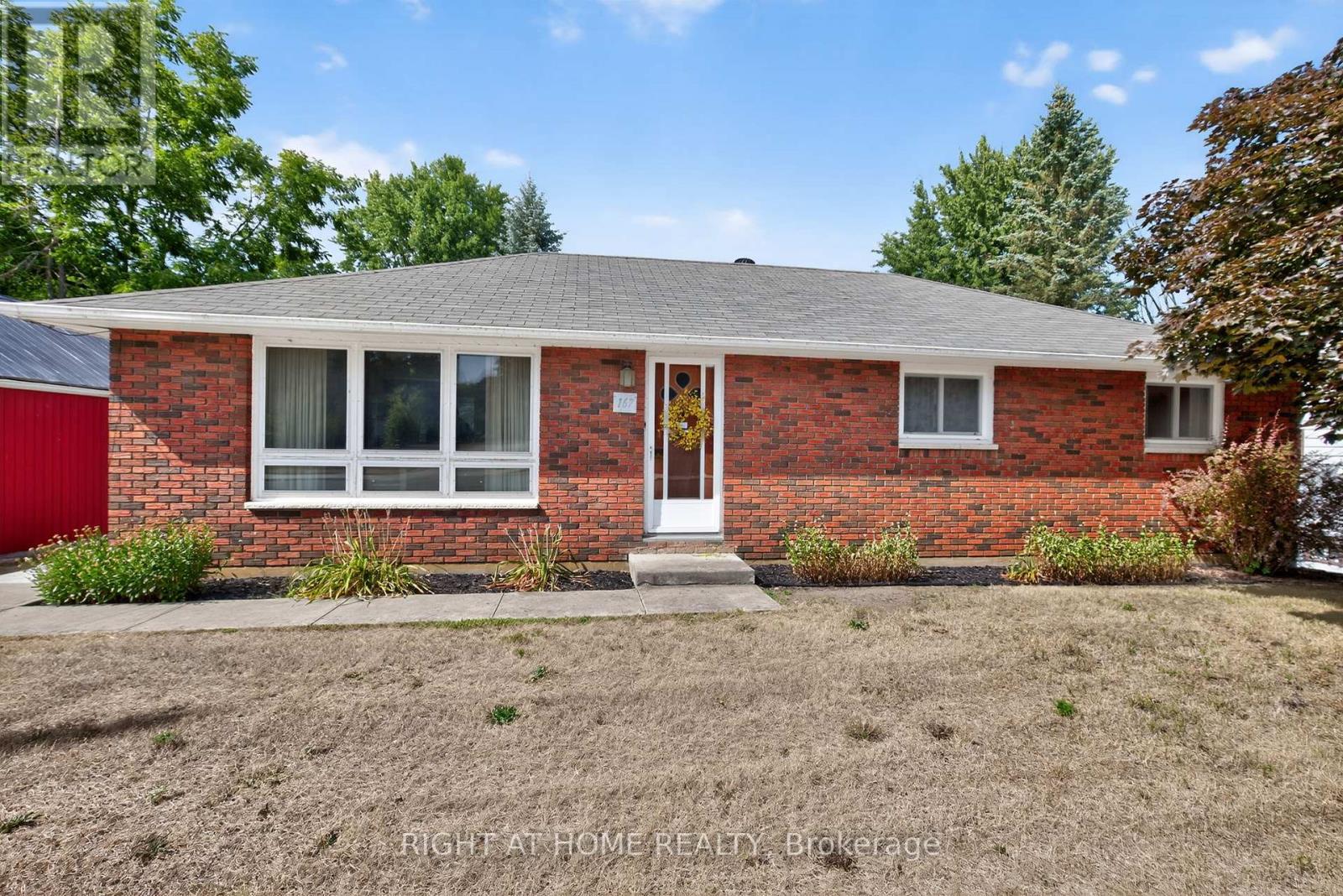 167 Margaret Street, Essa, Ontario  L0M 1B0 - Photo 3 - N12562352