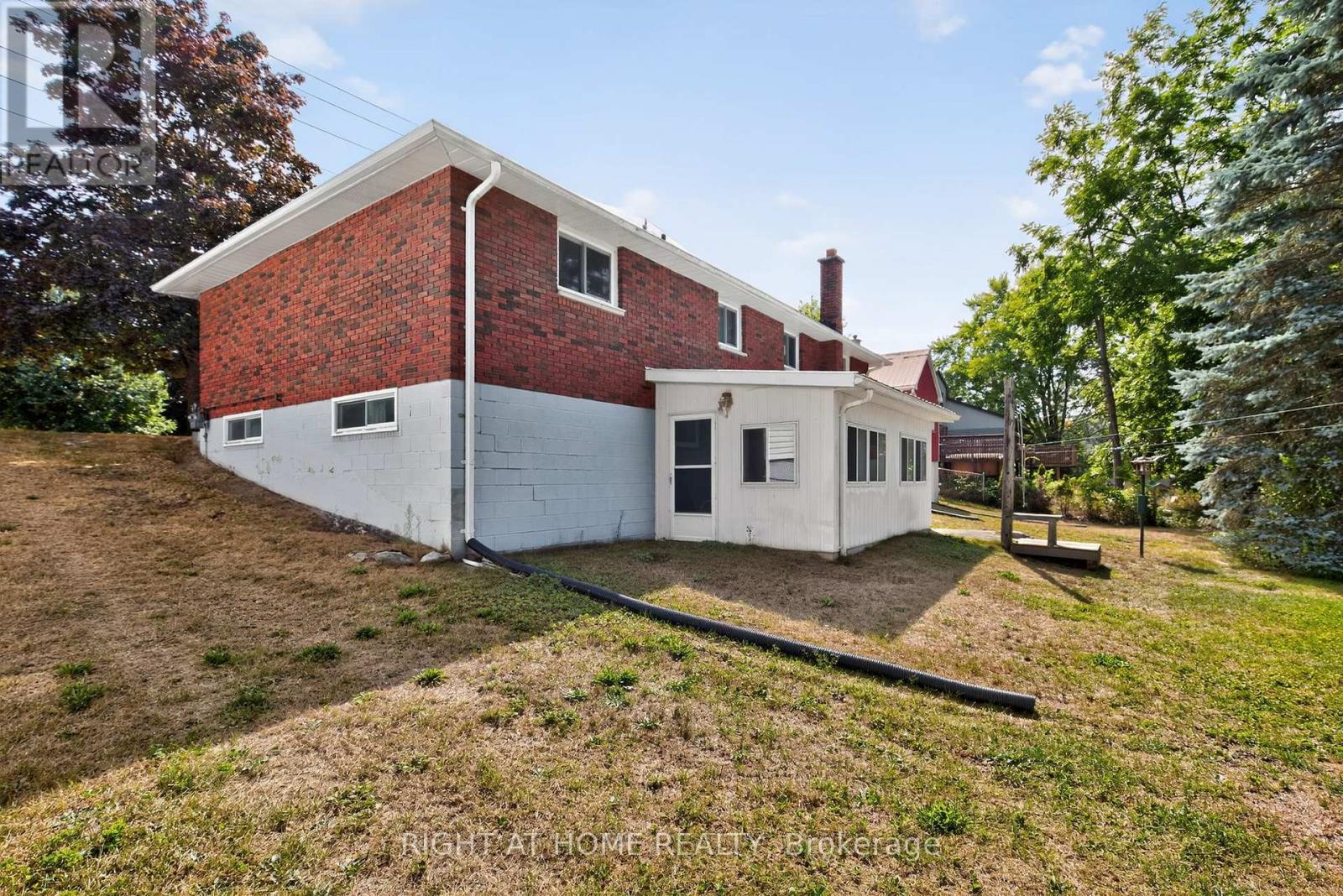 167 Margaret Street, Essa, Ontario  L0M 1B0 - Photo 34 - N12562352