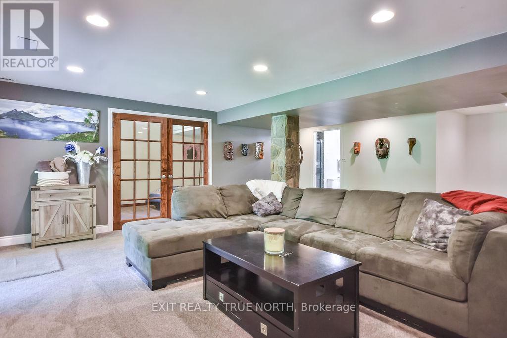 28 Nicholson Crescent, Springwater, Ontario  L9X 0G9 - Photo 34 - S12562304