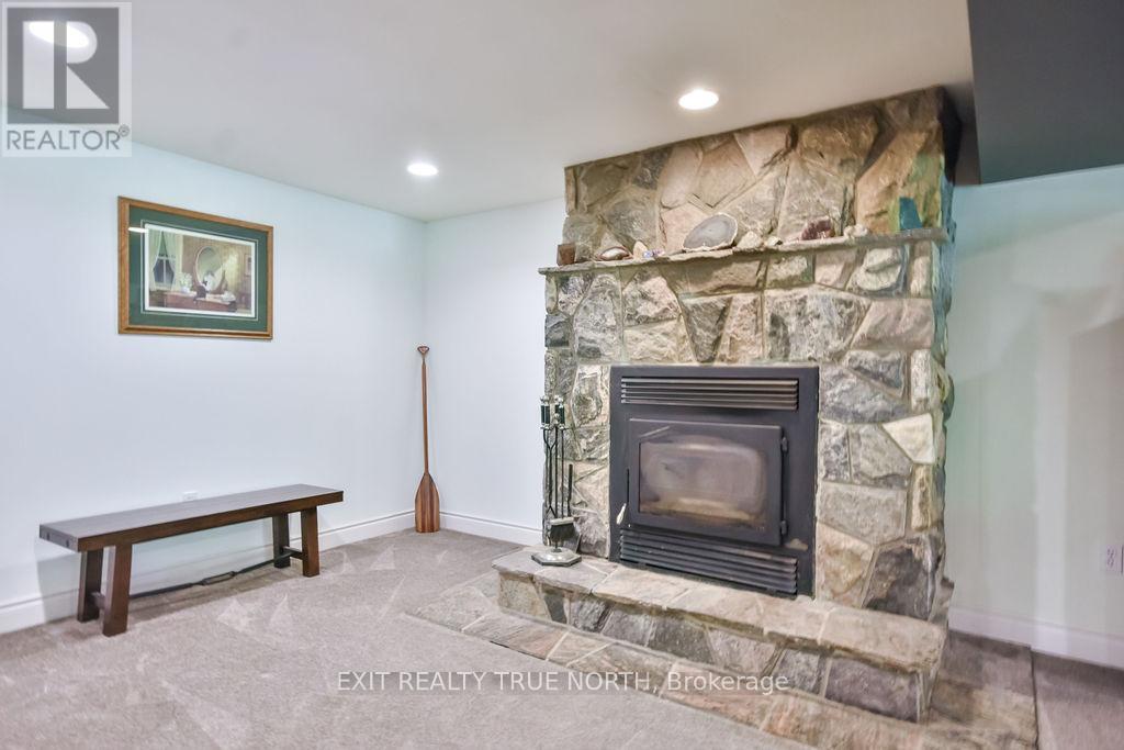 28 Nicholson Crescent, Springwater, Ontario  L9X 0G9 - Photo 37 - S12562304