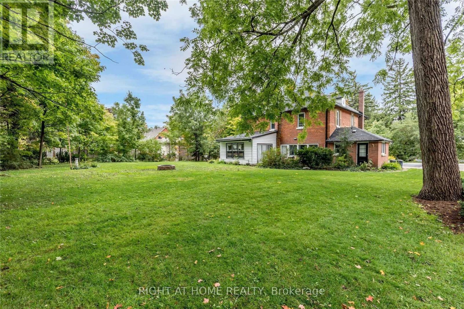 133-135 Mulcaster Street, Barrie, Ontario  L4M 3M8 - Photo 5 - S12562336