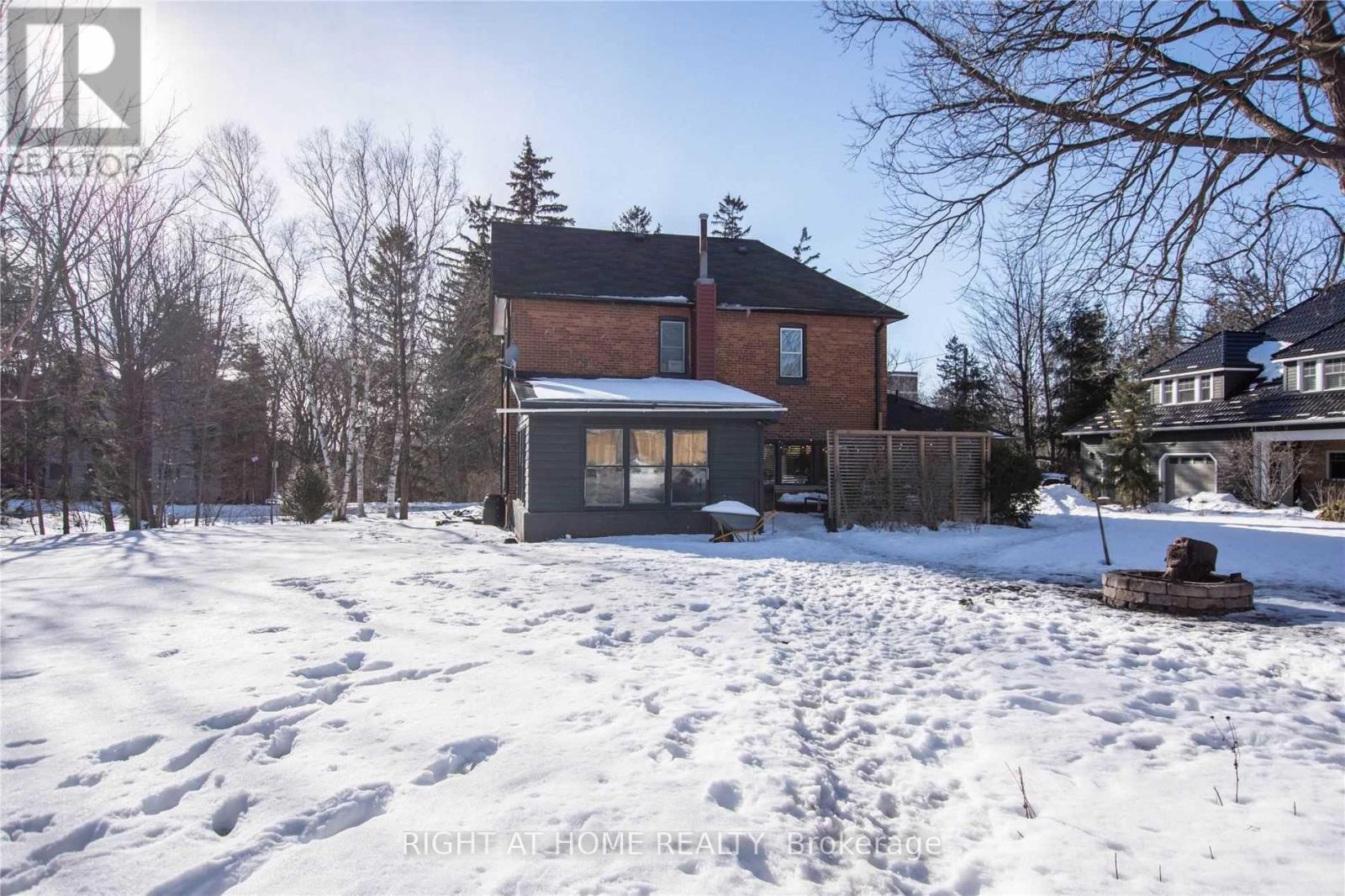 133-135 Mulcaster Street, Barrie, Ontario  L4M 3M8 - Photo 6 - S12562336