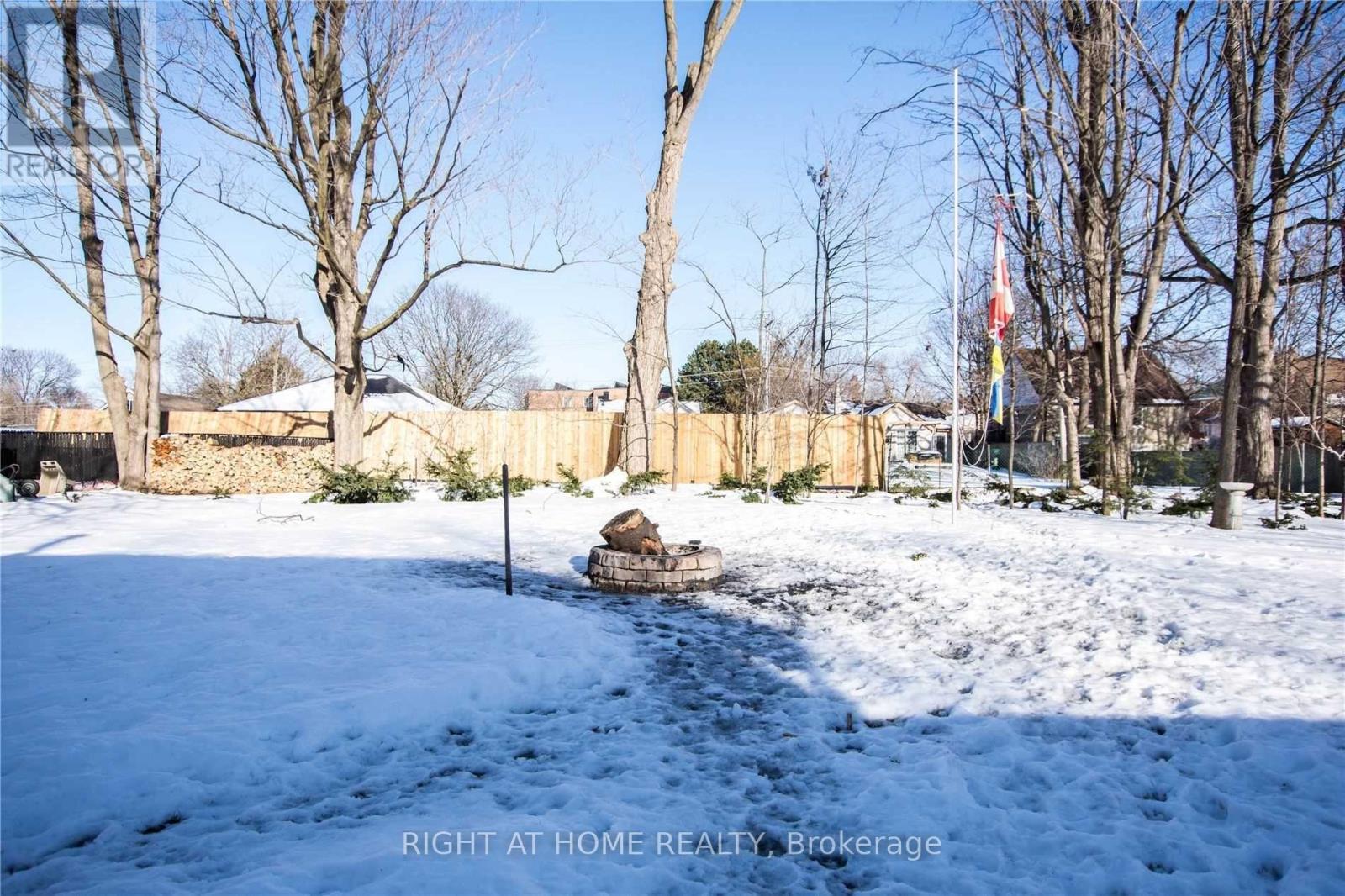 133-135 Mulcaster Street, Barrie, Ontario  L4M 3M8 - Photo 7 - S12562336