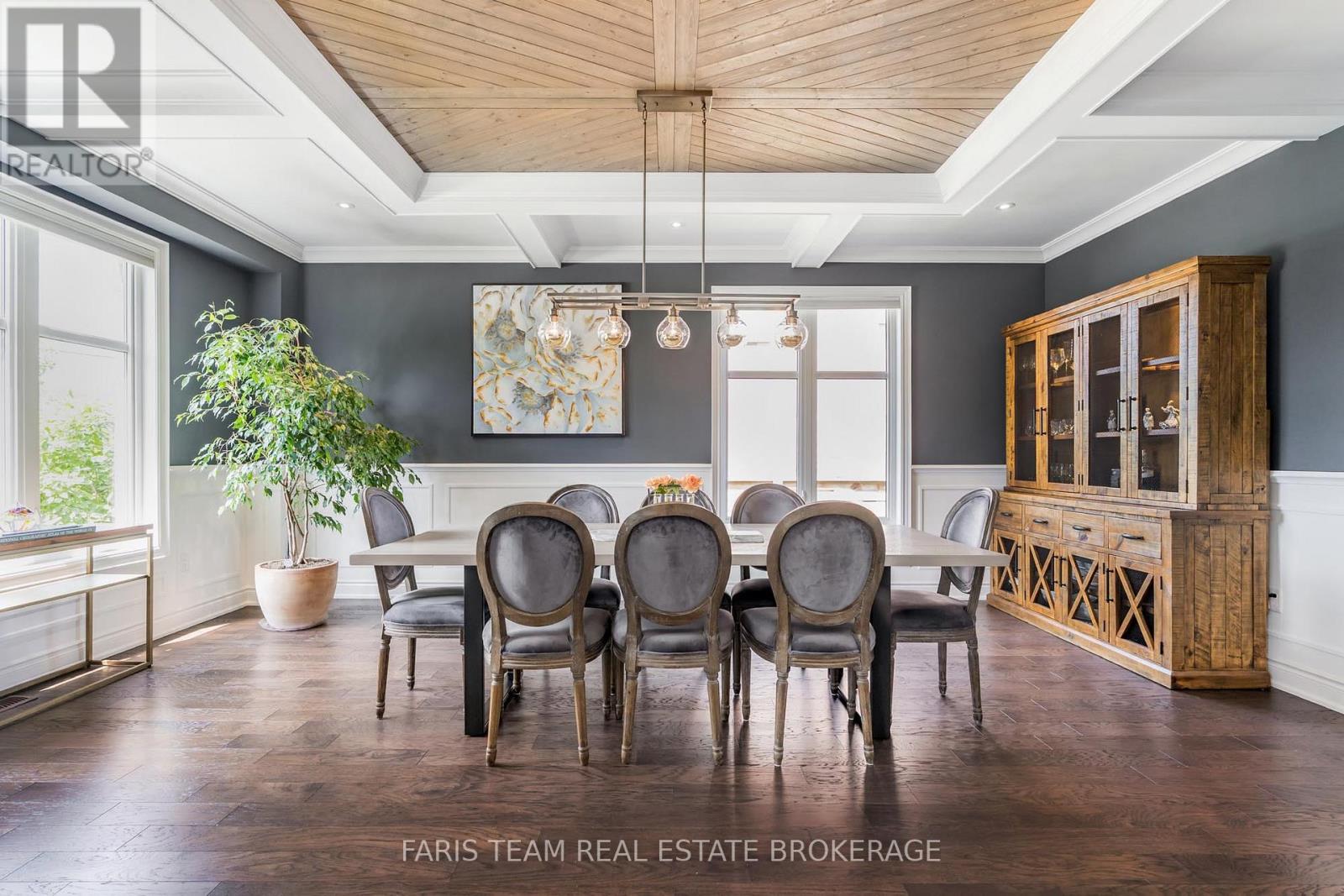 38 Nelson Street, Clearview (Creemore), Ontario  L0M 1G0 - Photo 11 - S12562388