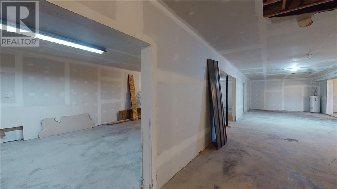 86 Vankoughnet E, Little Current, Ontario  P0P 1K0 - Photo 20 - 2119336