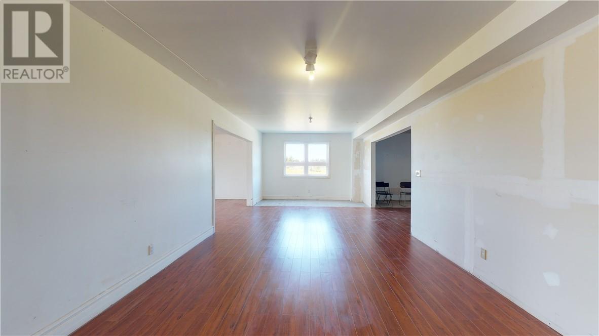 86 Vankoughnet E, Little Current, Ontario  P0P 1K0 - Photo 14 - 2119336