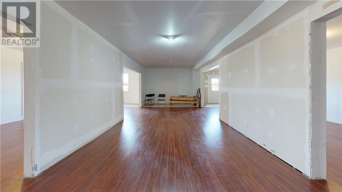 86 Vankoughnet E, Little Current, Ontario  P0P 1K0 - Photo 22 - 2119336