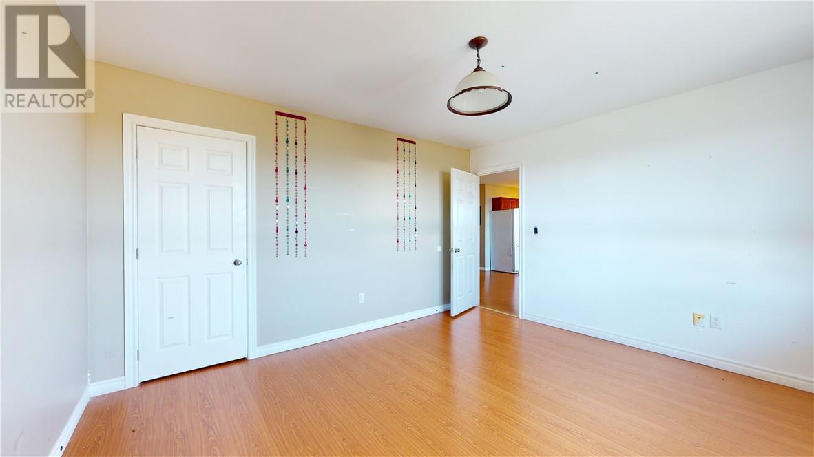 86 Vankoughnet E, Little Current, Ontario  P0P 1K0 - Photo 35 - 2119336