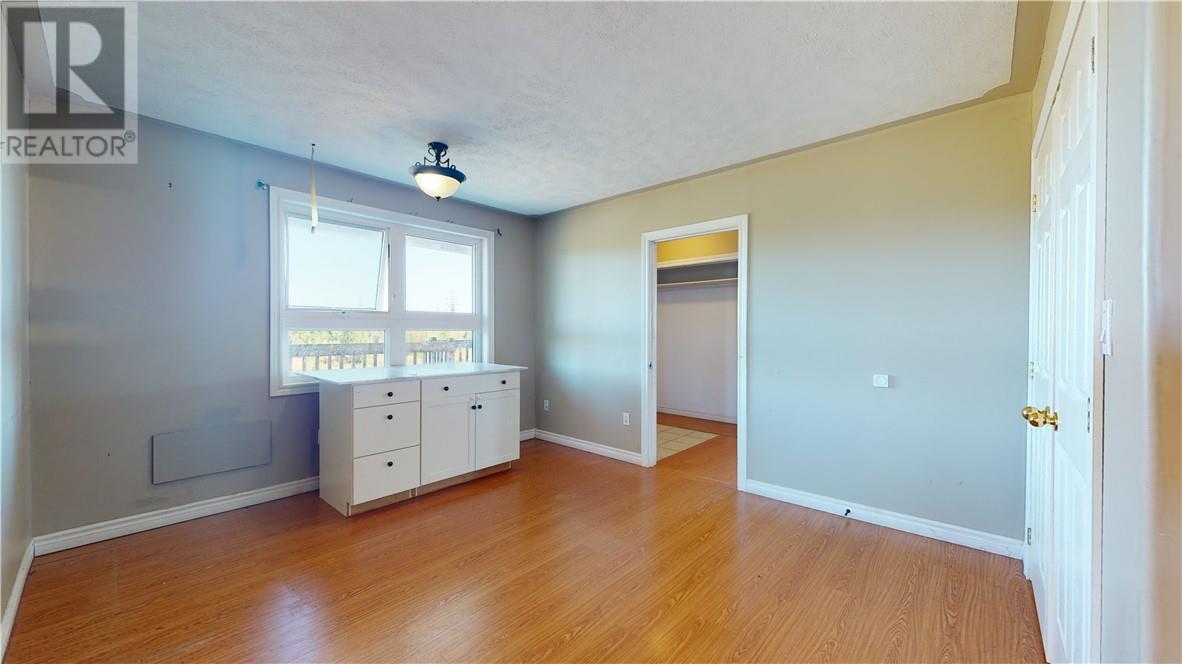 86 Vankoughnet E, Little Current, Ontario  P0P 1K0 - Photo 40 - 2119336