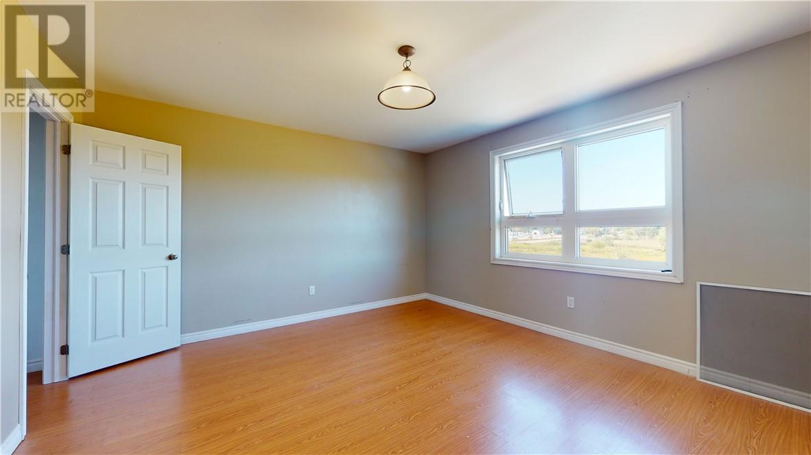 86 Vankoughnet E, Little Current, Ontario  P0P 1K0 - Photo 45 - 2119336