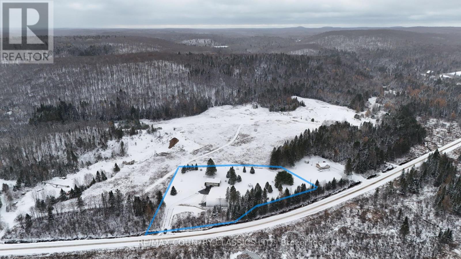 3559 South Baptiste Lake Road, Highlands East, Ontario  K0L 2A0 - Photo 2 - X12537520